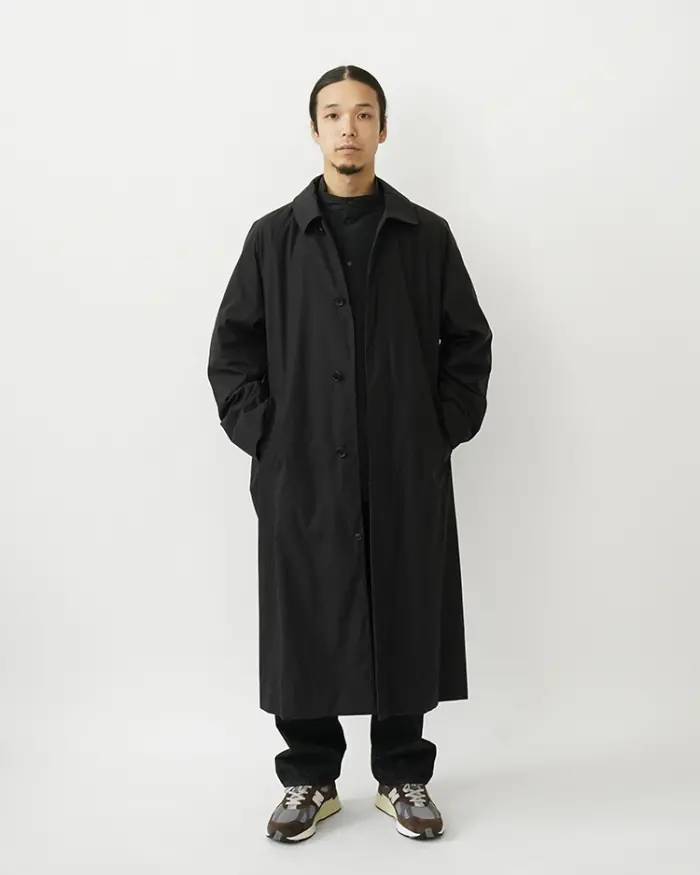 日常に寄り添う、普遍的な一着