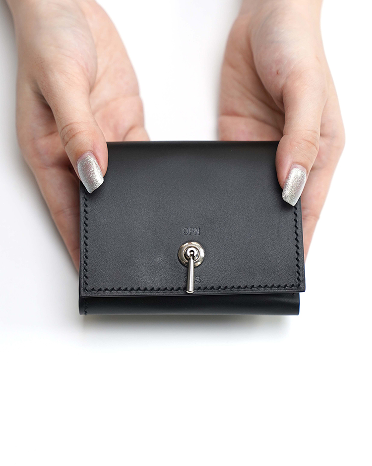 ALT - SWITCH TRIFOLD WALLET