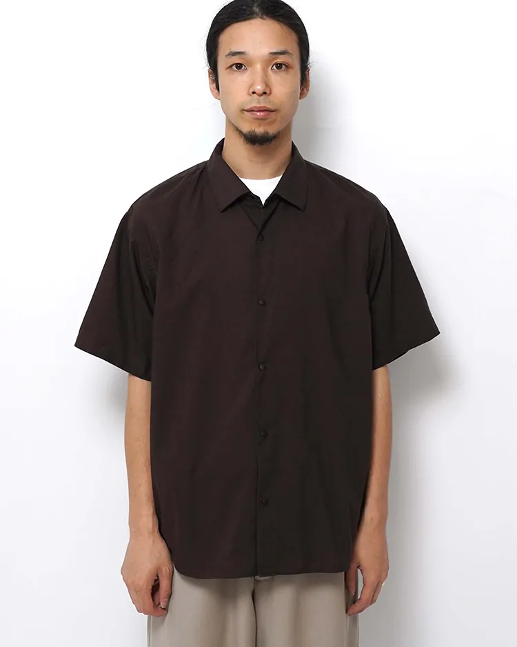 YAECA (MEN) / EXTRA WIDE - S/S COMFORT SHIRT / D.BROWN