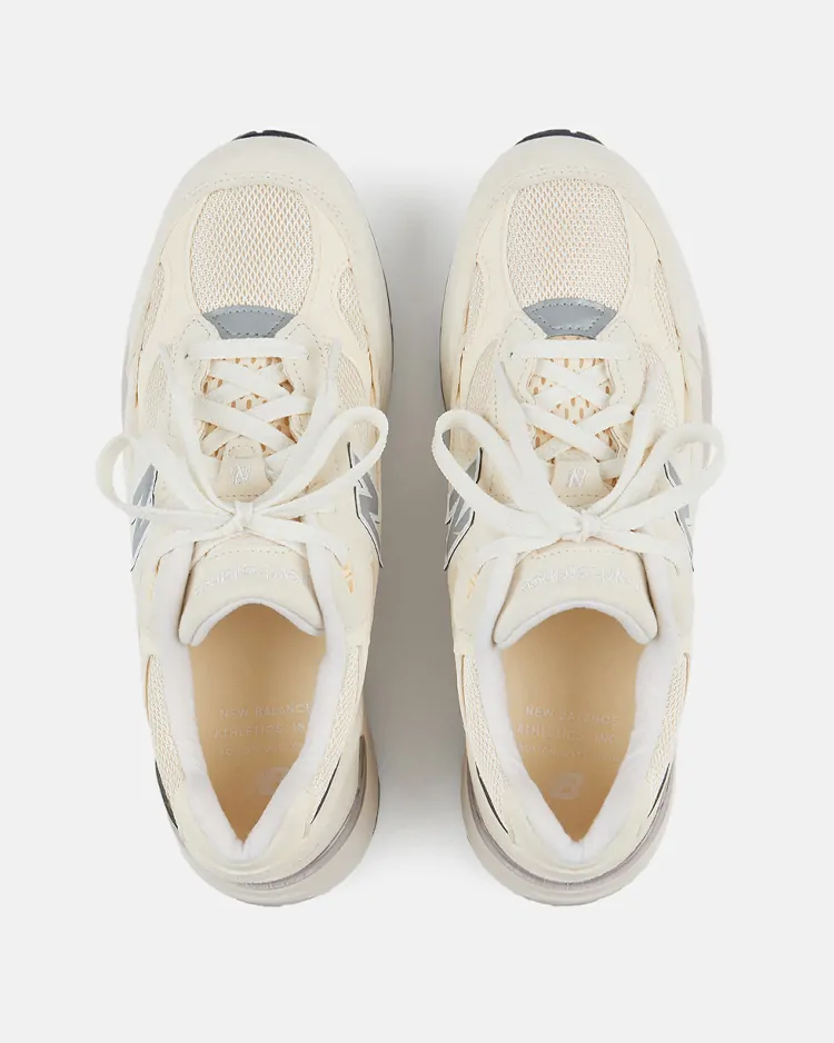 NEW BALANCE / U992MC