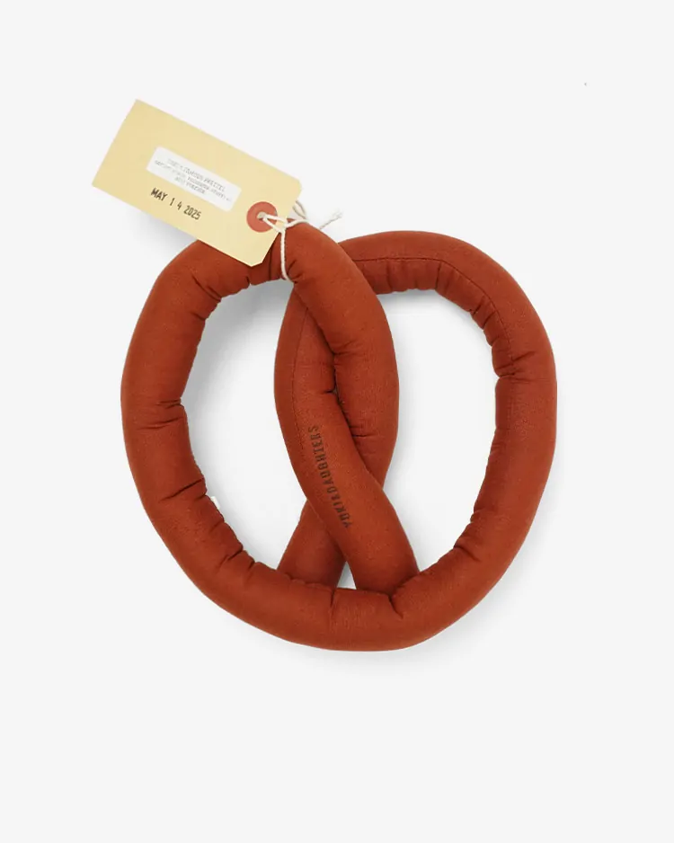 Wunderkammer / Yuki's Famous Pretzel