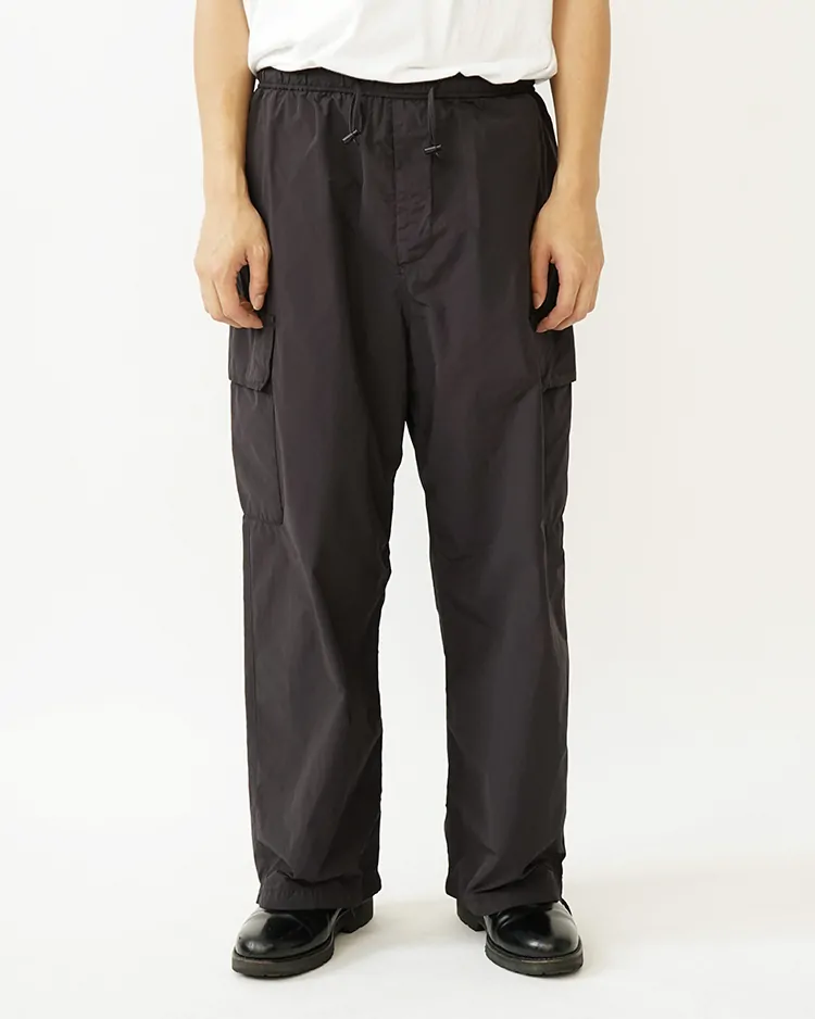 ATON (MEN) / AIR WEATHER SHORT UTILITY CARGO PANTS / BLACK