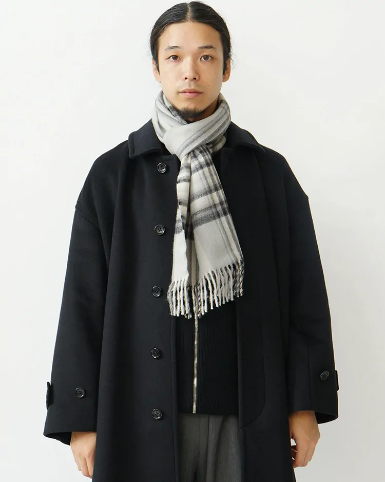 THE INOUE BROTHERS... / Brushed Scarf / CHECKERED GREY