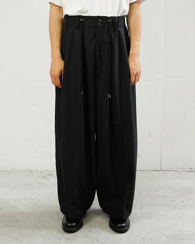 Sillage / Circular pants Black Stripe