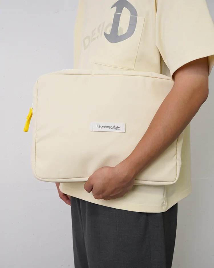 TOKYO DESIGN STUDIO New Balance  / TOKYO DESIGN STUDIO New Balance for Dice&Dice Nylon Laptop Case / NATURAL