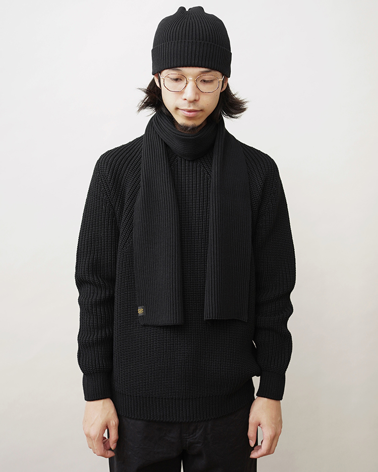 BATONER / SOLID WOOL MUFFLER