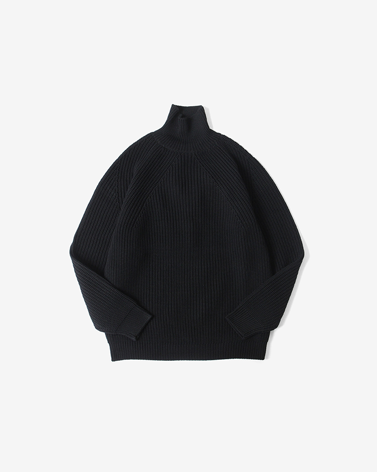 BATONER / SIGNATURE TURTLE NECK