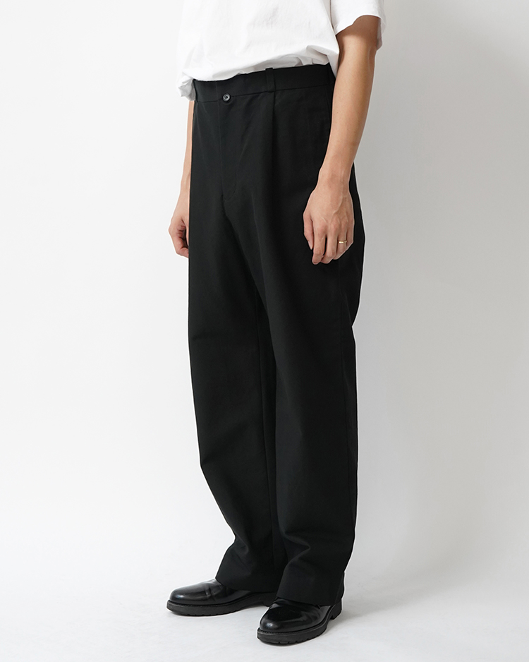 YAECA/CHINO PANTS / TUCK STRAIGHT